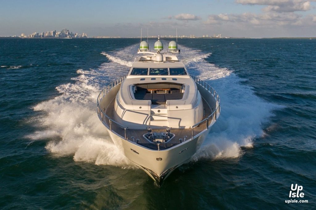 115' LEOPARD MIAMI YACHT CHARTER